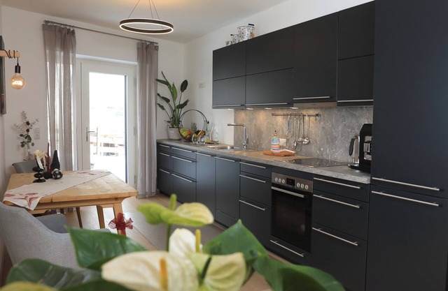 Apartment Valerie enchants with its modern design and harmonious choice of colors.