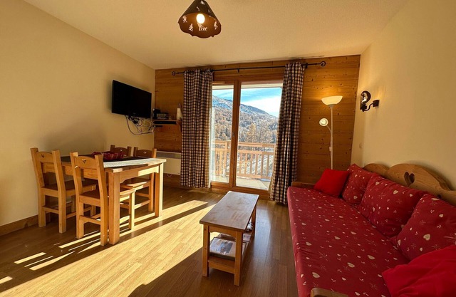 Apartment Vars, 1 bedroom, 4 persons