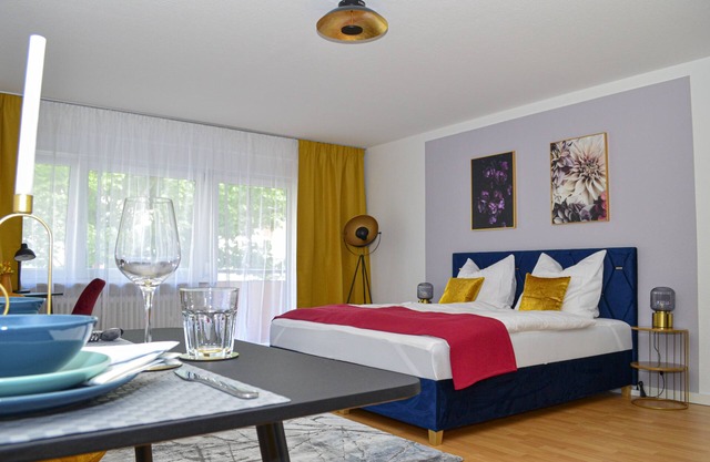 Apartment Volkspark mit Balkon - Netflix - Küche