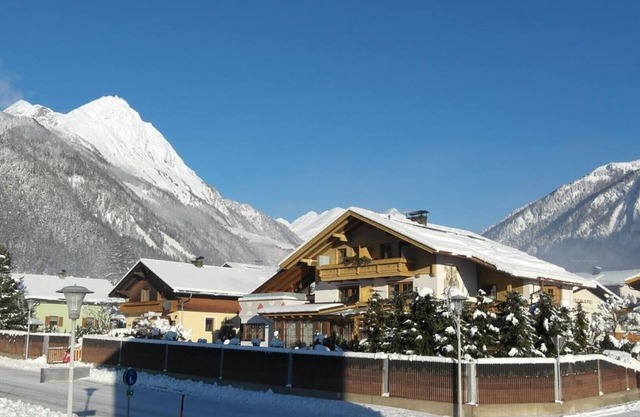 Apartment with balcony and garden terrace