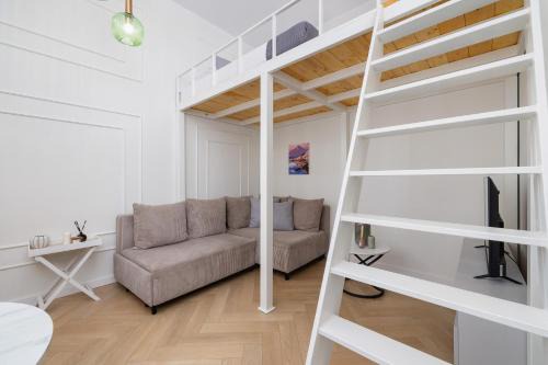 Apartment with balcony - Berka Joselewicza 5