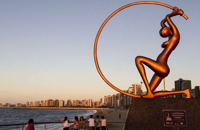 Apartment with private pool and billiards Barbecue. Ru Raimundo Oliveira Filho