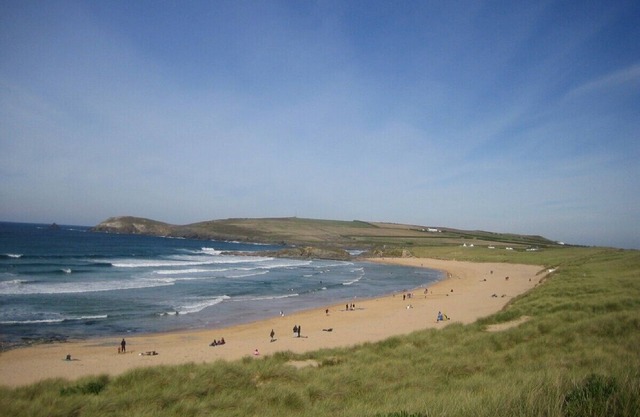 Apartment with seaview just 100m to sandy beach.