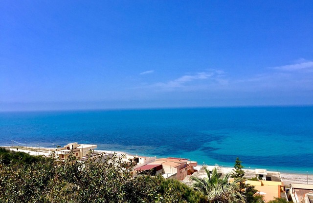 Apartment with sea view