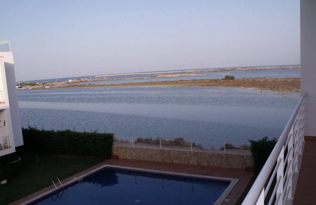 apartment with swimming pool and superb sea view