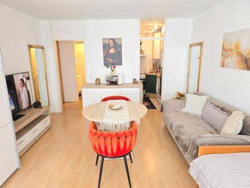 Apartments bei Augsburger Platz Nr 5 und Nr 5-B