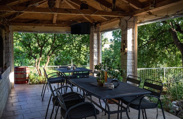 Apartments Belenum - Double Room with Balcony and Sea View (no.2)