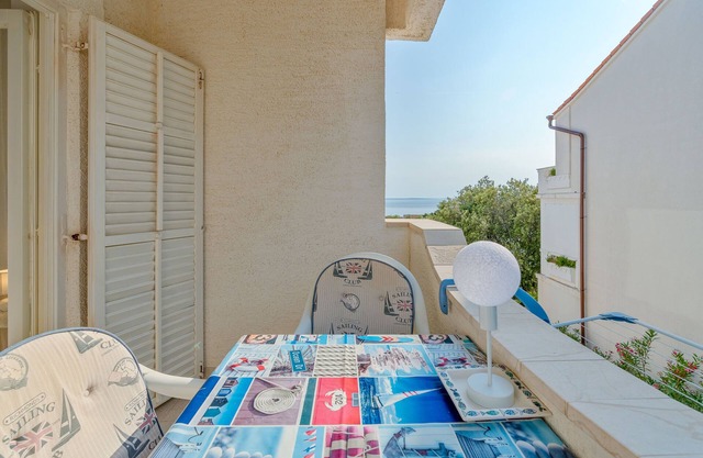 Apartments Family Gligora (25321-A2) - Mandre - island Pag