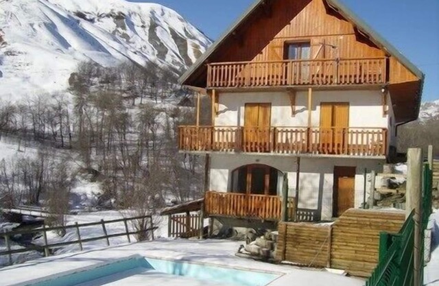 APARTMENTS 4/8 PERS IN CHALET SAINT SORLIN D'ARVES