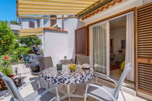 Apartments in Mali Losinj 14834