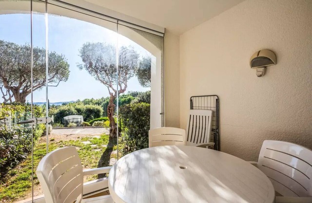 Apartments in the Restanques of the Gulf of St Tropez - maeva Home - Spacious 2-room sea view apartment for 5 people - Prestige - super Home