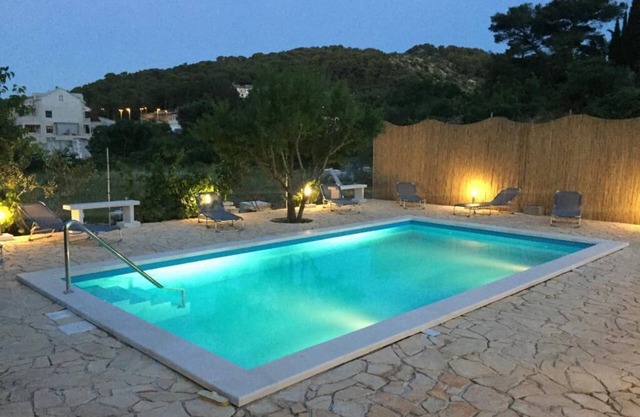 Apartments Kalajzic- One-Bedroom Apartment with Terrace