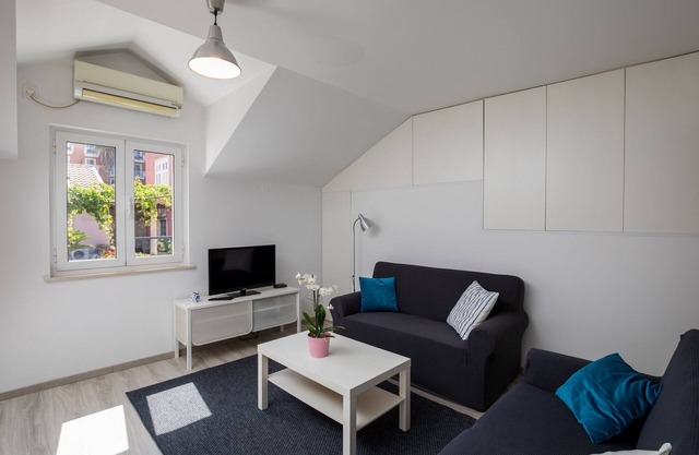 Apartments Katarina - Two-Bedroom Apartment (4 Adults) - Između Ribnjaka Street no.1 - #2