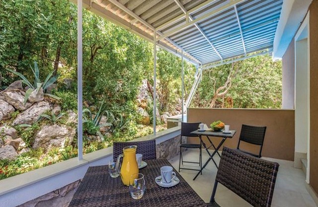 Apartments Villa Kim - Double Room with Terrace