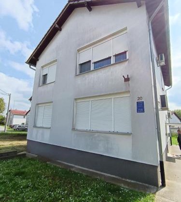 Apartments with parking space Vukovar, Slavonija - 24797