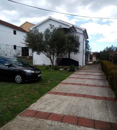 Apartments with parking space Kraj, Pasman - 8213