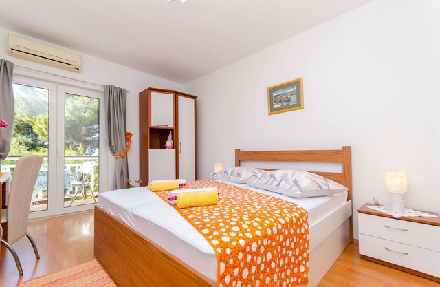 Apartments Zvonimir