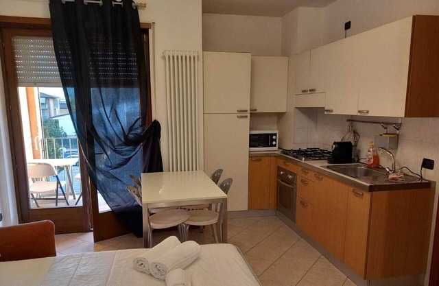 Appartamento a Pochi Minuti Dalla Città Vicino Alla Fiera e Ospedale Borgo Roma