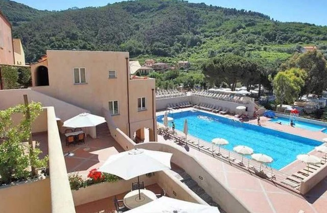 Appartement 3 étoiles - Piscine - ccb0dhd