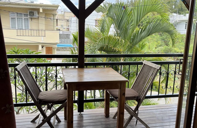 Appartement a une min a Pieds de la Plage Avec Wifi 24/7 Nespresso