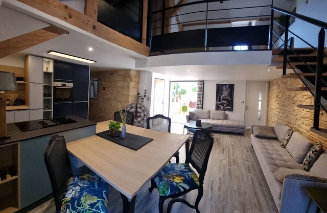 Appartement avec terrasse & parking Sarlat Centre