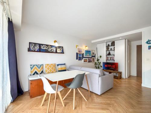 Appartement Avec Piscine Métro Convention