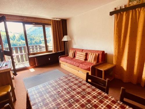 Appartement cosy 5 pers avec balcon, proche du centre aquatique et des pistes - La Clusaz - FR-1-459-104