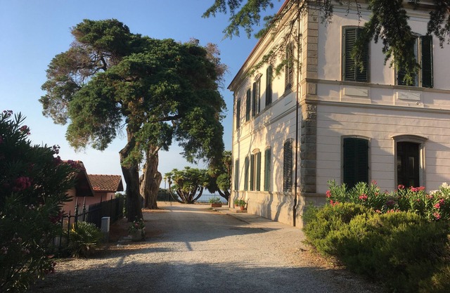 Appartement Dans Propriété Historique, Avec un Parc Avec Piscine