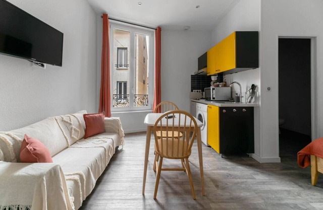 Appartement design Centre Ville proche Thermes