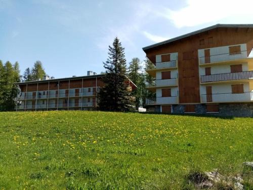 Appartement deux pièces au calme