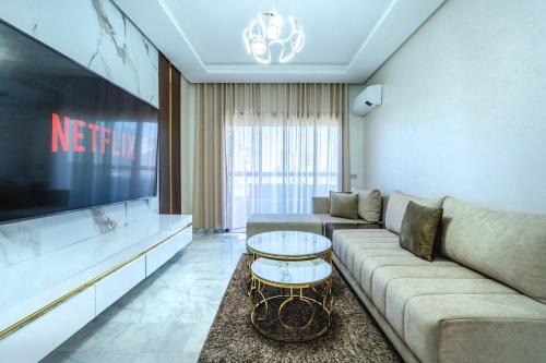 Appartement Familial à Zenata avec Piscine