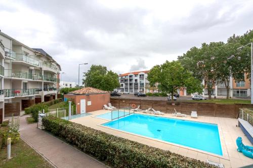Appartement Piscine proche mer