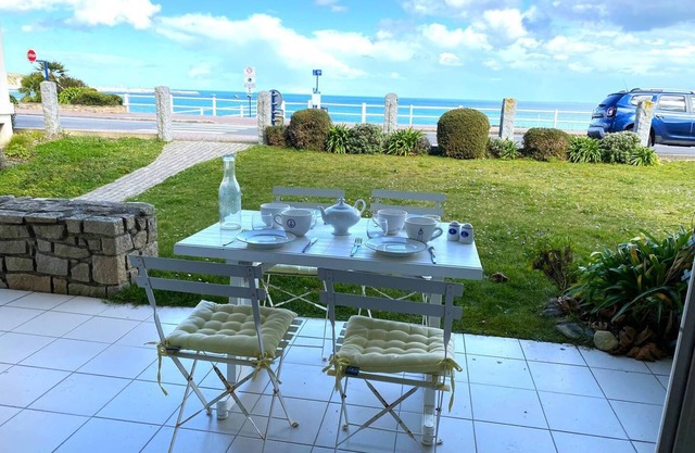 Appartement T2 vue mer Face à la Grande Plage, 4 Personnes