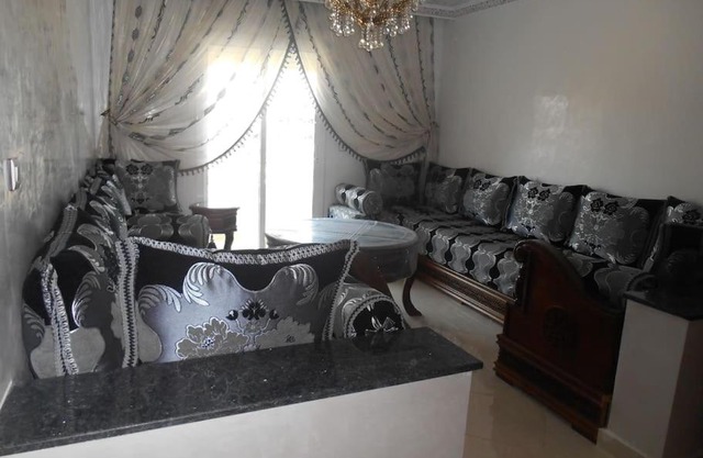 APPARTEMENT TOUT CONFORT CLIMATISE