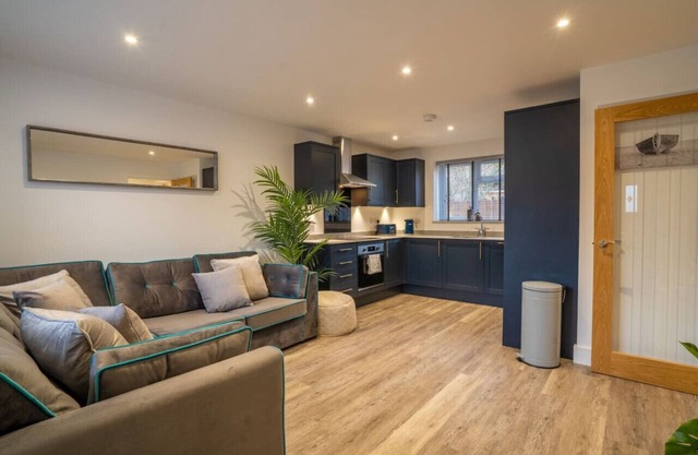 Applewood Ground Floor Apartment is a 2 bedroom with parking in Three Bridges