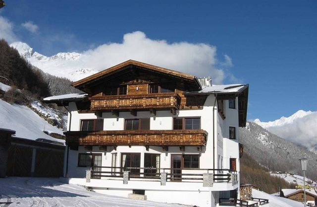 Appt C (6-9 P) - Belledonne Ski in & out Sölden