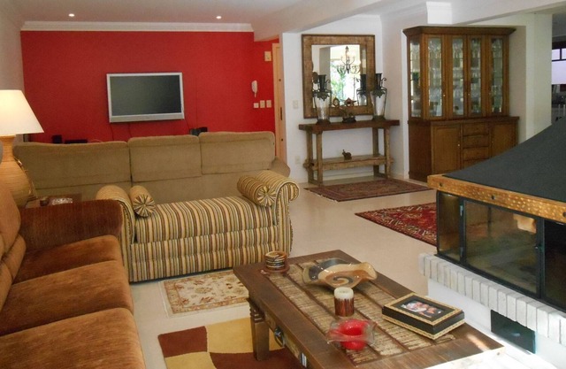 Apt. for 8 people 3 suites in Gramado