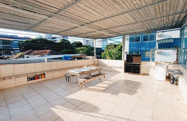 Apt. No Coração de Recife com 3 Quartos e Terraço