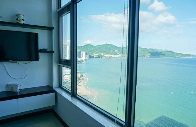 Apt With Fully SunShine From The Beach City