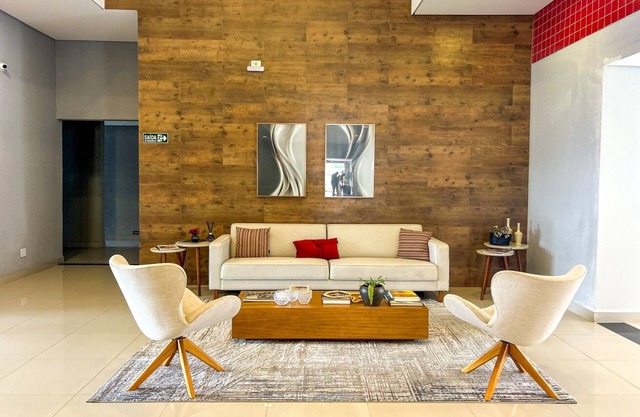 Apto c WiFi, espaço home office e boa localização