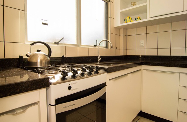 Apto de 2 quartos a 100m da UFSC, Bela Vista P484