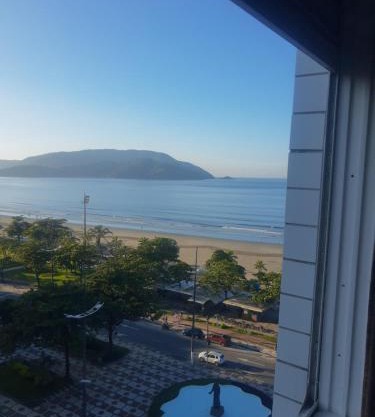 Apto Frente a Praia em Santos