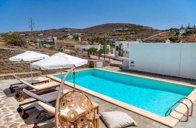AquaBlu Syros beachfront House (1) w/Pool