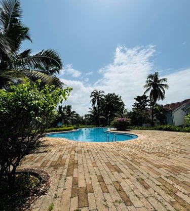 AR APARTMENTS -Siolim
