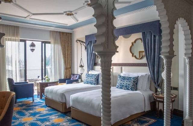 Arabian Deluxe Room Near Souk Madinat Jumeirah By Luxury Bookings
