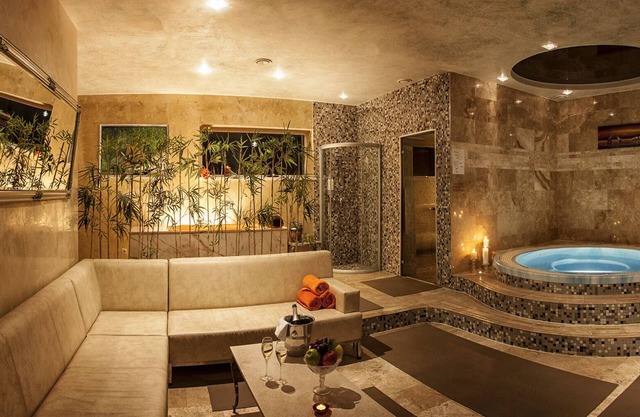 Ararat All Suites Hotel