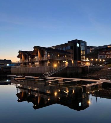 Arctic Sea Hotel