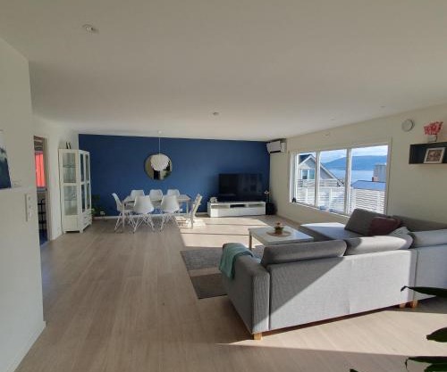 Arctic view - Sentral apartment with free parking