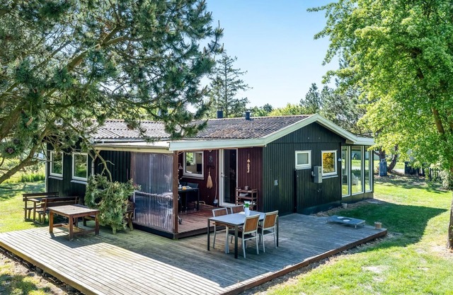 "Arendine" - 700m from the sea by Interhome