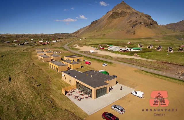 Arnarstapi Cottages